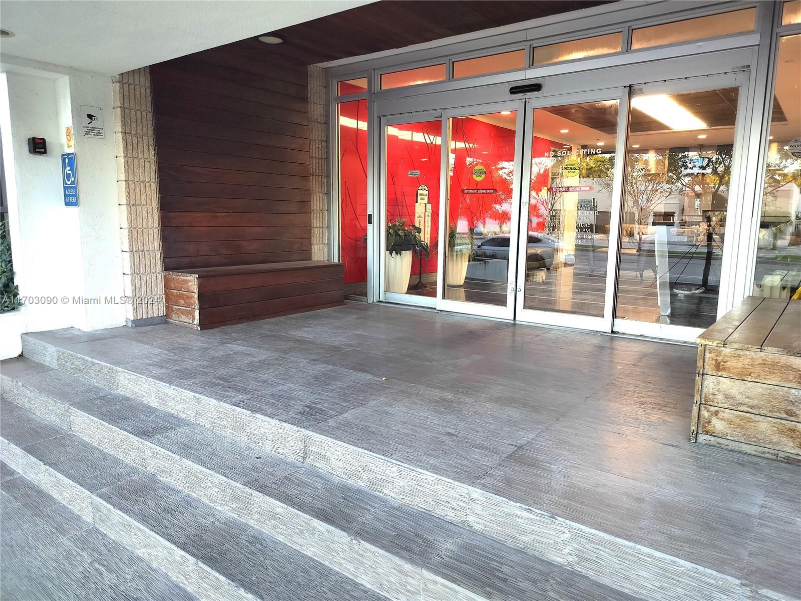 Office for Sale in Hollywood Florida 33020